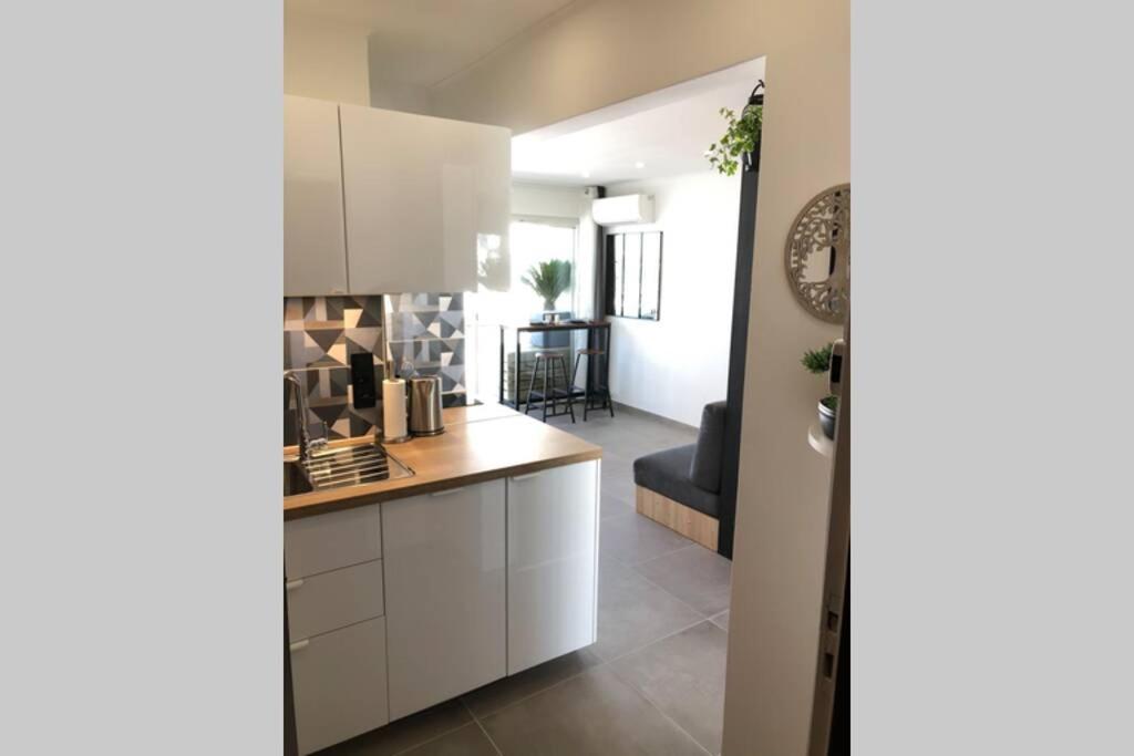 Appartement vue mer et port, refait a neuf pour vous ! Climatisé La Grande-Motte Exterior foto