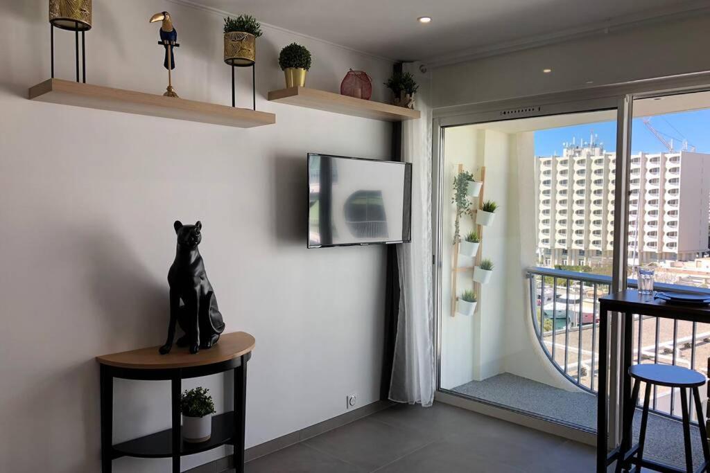 Appartement vue mer et port, refait a neuf pour vous ! Climatisé La Grande-Motte Exterior foto