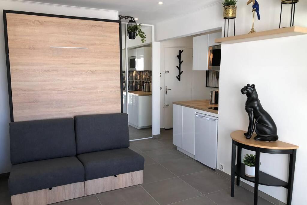 Appartement vue mer et port, refait a neuf pour vous ! Climatisé La Grande-Motte Exterior foto